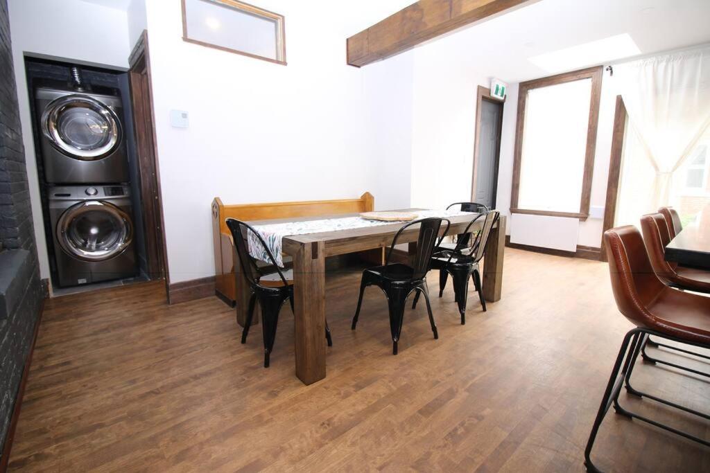 Apartamento Charm & Luxury Vacation Headquarters To Downtown! Montreal Exterior foto