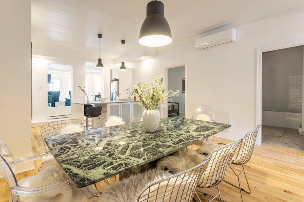 Apartamento Charm & Luxury Vacation Headquarters To Downtown! Montreal Exterior foto
