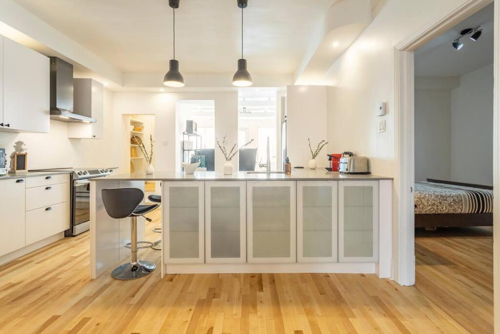 Apartamento Charm & Luxury Vacation Headquarters To Downtown! Montreal Exterior foto